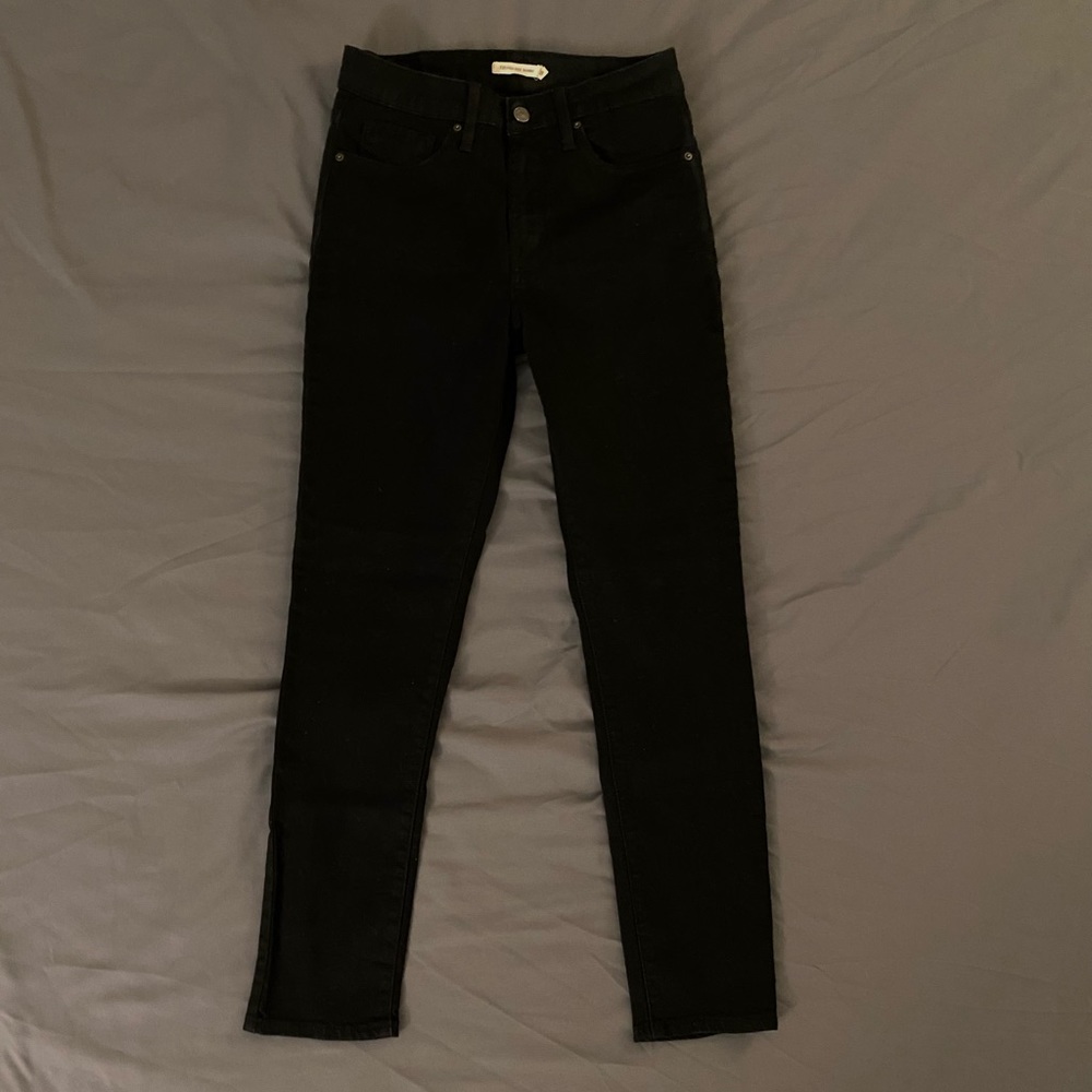 Levi’s 721 High Rise Skinny Black Jeans Size 28